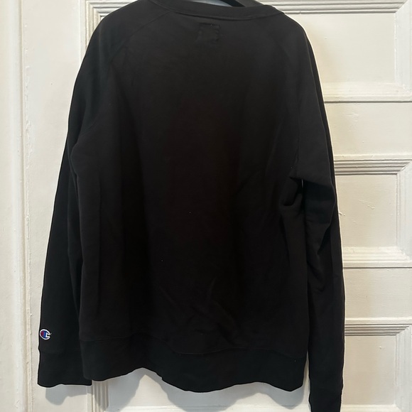Champion crewneck - Picture 3 of 3